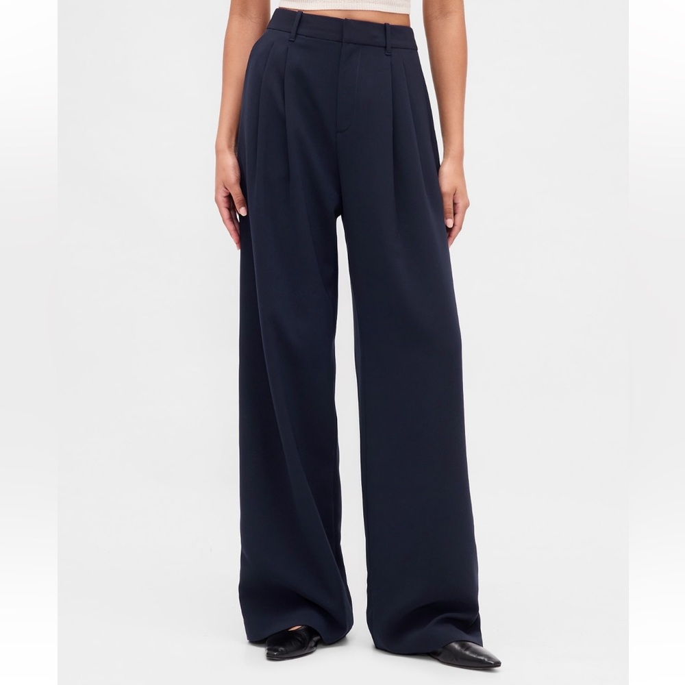 GAP | Women’s Pleated Wide-Leg Trousers | Navy Blue | Size 2P